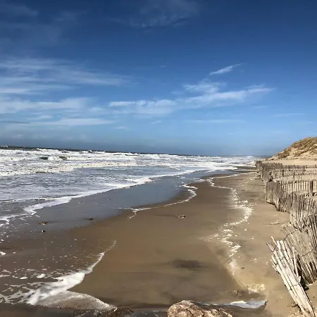 Les Balcons Rouges - Face 公寓